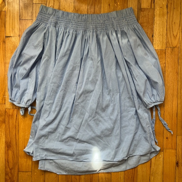 Off the shoulder striped dress small - Picture 2 of 6